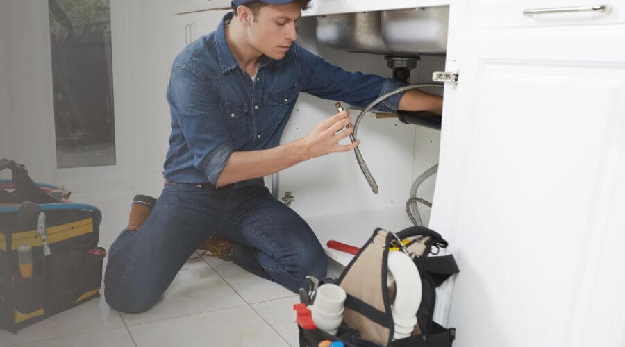 Professional sink repair in Zamora, CA